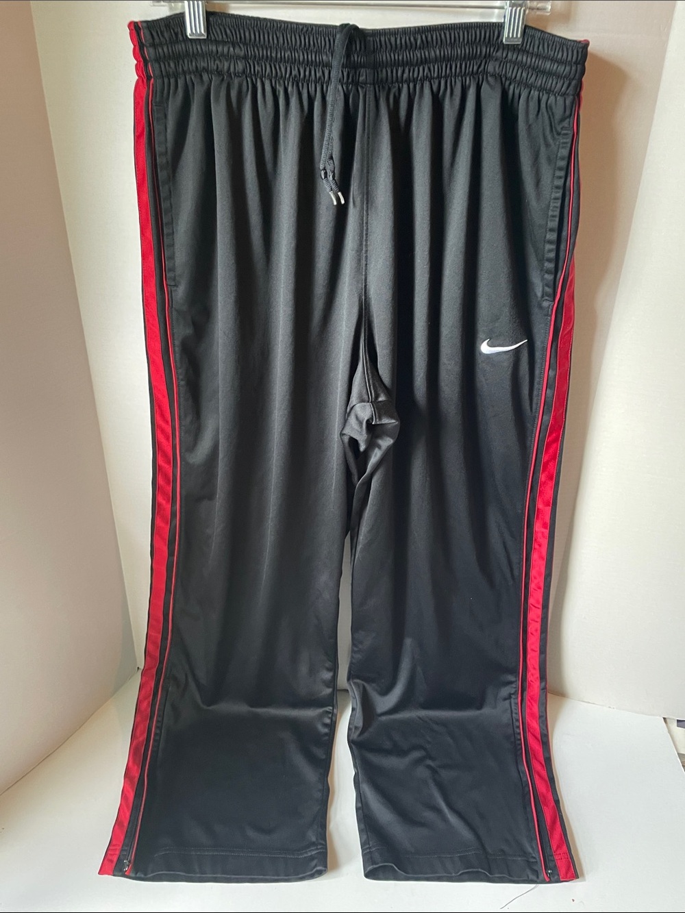 Nike Black Sweatpants with Red Side Stripes Basketball Men's Size XL